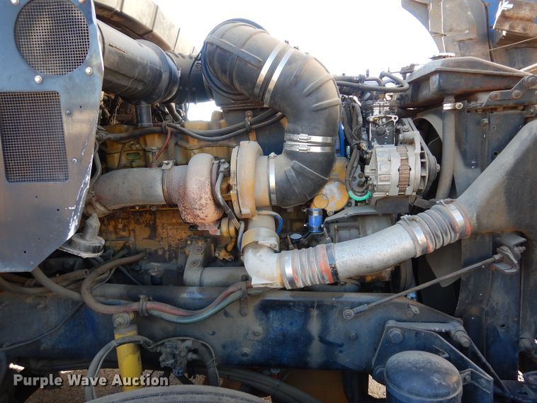 image for item DF8178 1998 Kenworth T600  semi truck