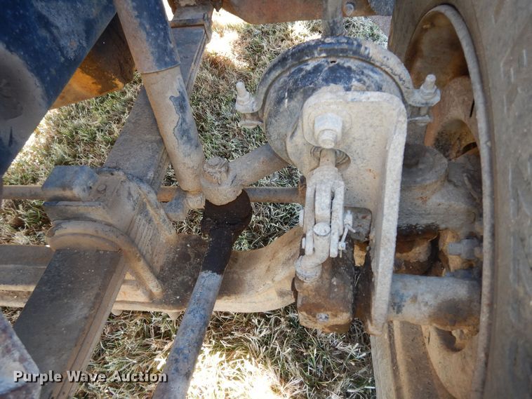 image for item DI6752 1991 Ford LT9000  semi truck