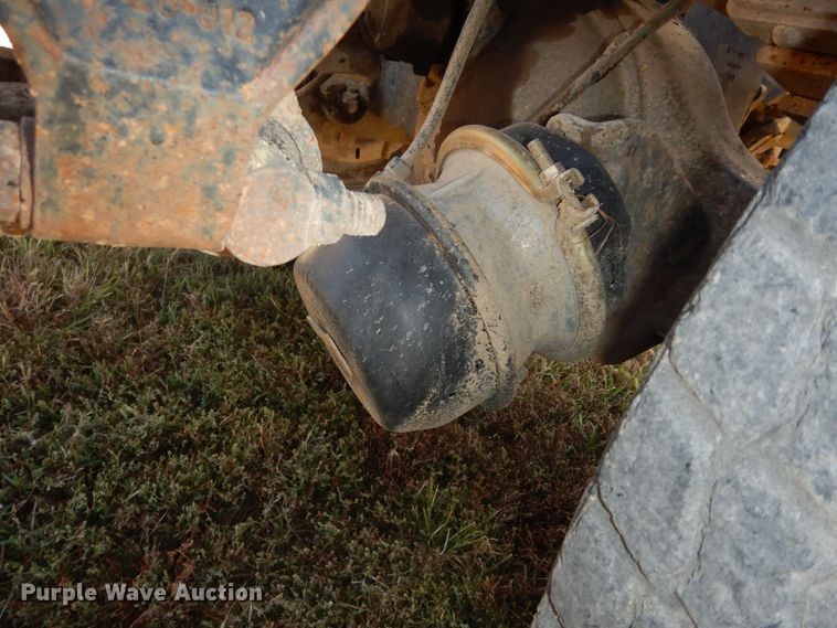 image for item DI6752 1991 Ford LT9000  semi truck