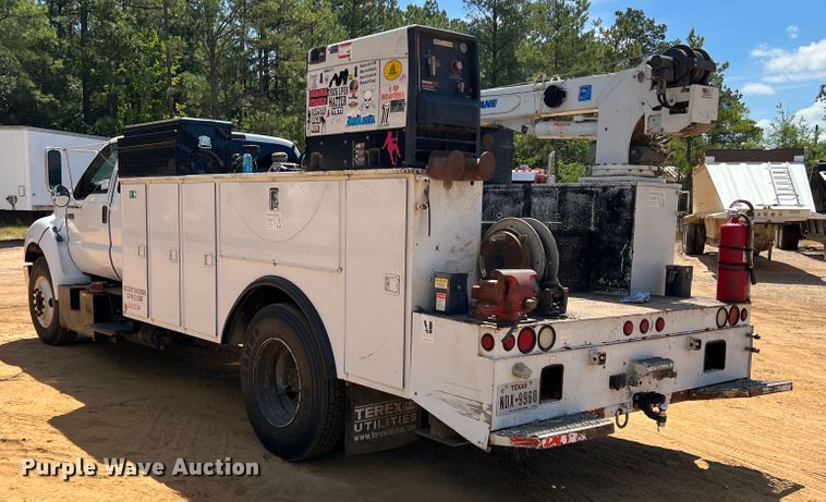 image for item DK6996 2006 Ford F750 Super Duty XL  SuperCab utility / service truck