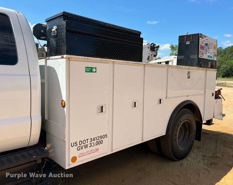 image for item DK6996 2006 Ford F750 Super Duty XL  SuperCab utility / service truck