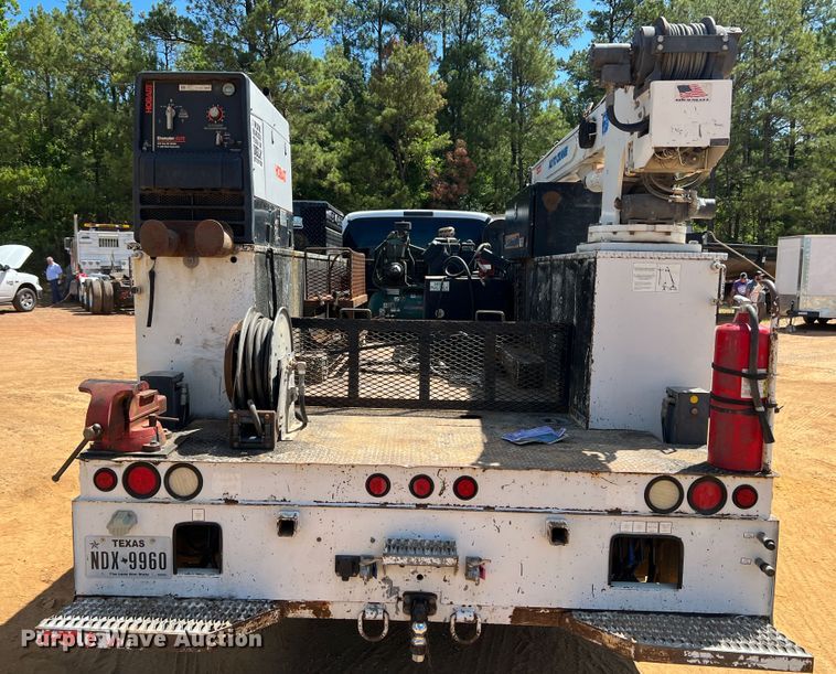 image for item DK6996 2006 Ford F750 Super Duty XL  SuperCab utility / service truck