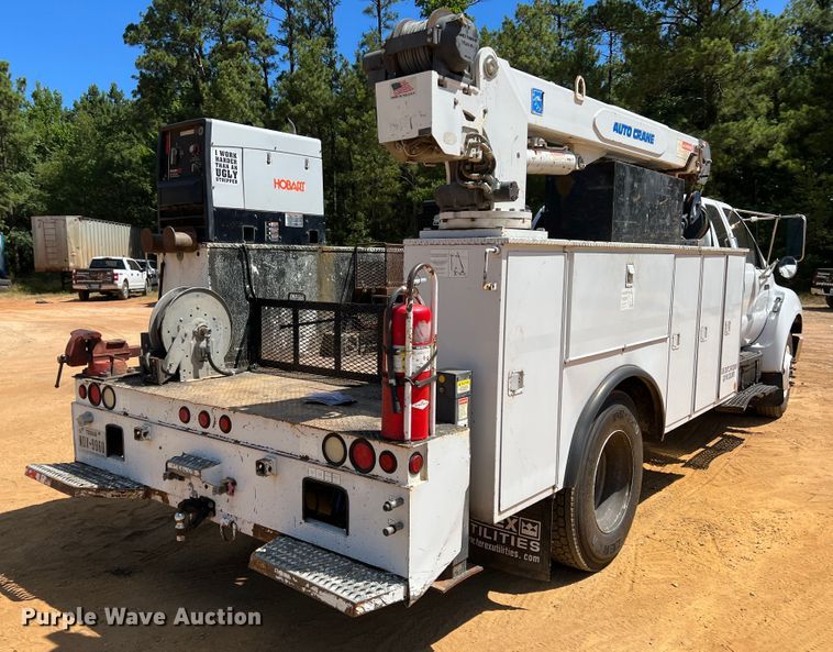 image for item DK6996 2006 Ford F750 Super Duty XL  SuperCab utility / service truck