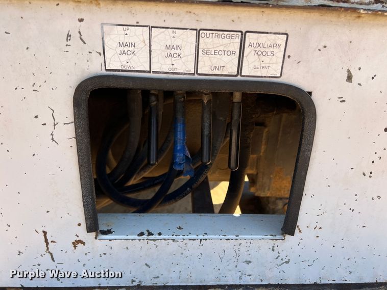 image for item DK6996 2006 Ford F750 Super Duty XL  SuperCab utility / service truck