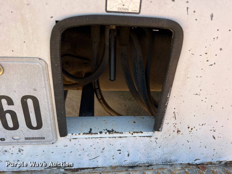 image for item DK6996 2006 Ford F750 Super Duty XL  SuperCab utility / service truck