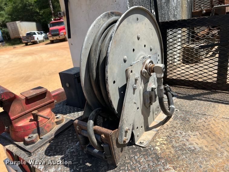 image for item DK6996 2006 Ford F750 Super Duty XL  SuperCab utility / service truck