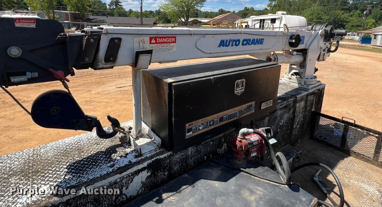 image for item DK6996 2006 Ford F750 Super Duty XL  SuperCab utility / service truck