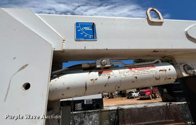 image for item DK6996 2006 Ford F750 Super Duty XL  SuperCab utility / service truck