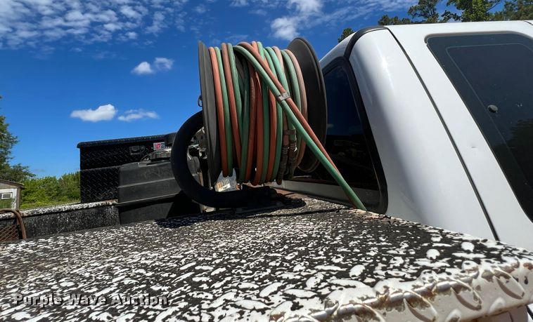 image for item DK6996 2006 Ford F750 Super Duty XL  SuperCab utility / service truck