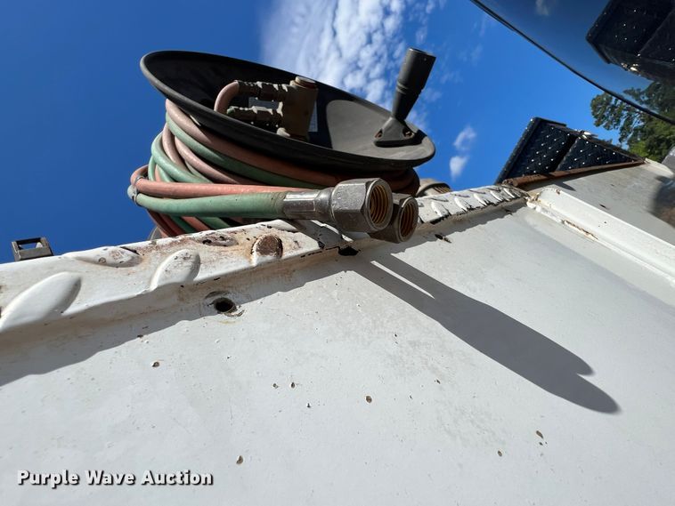 image for item DK6996 2006 Ford F750 Super Duty XL  SuperCab utility / service truck