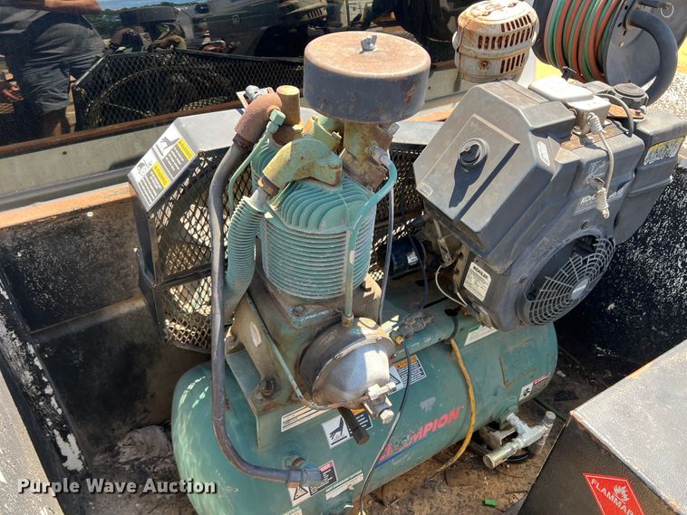 image for item DK6996 2006 Ford F750 Super Duty XL  SuperCab utility / service truck