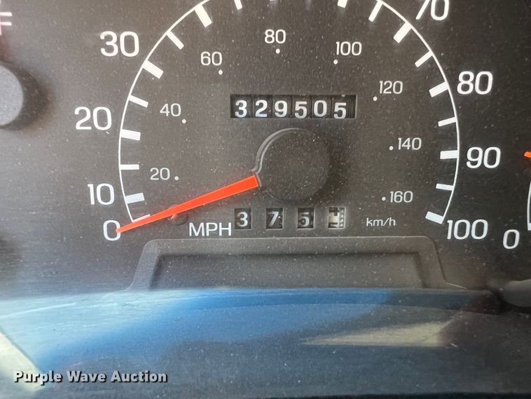 image for item DK6996 2006 Ford F750 Super Duty XL  SuperCab utility / service truck