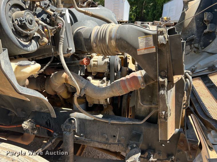 image for item DK6996 2006 Ford F750 Super Duty XL  SuperCab utility / service truck