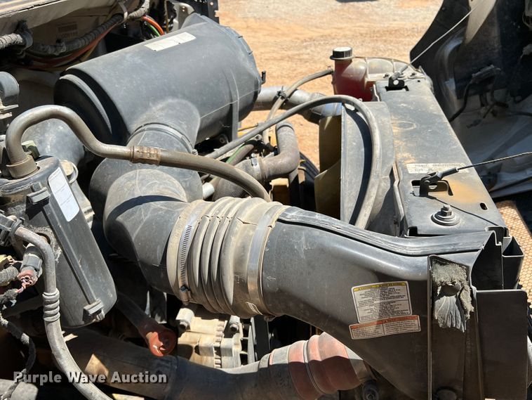 image for item DK6996 2006 Ford F750 Super Duty XL  SuperCab utility / service truck