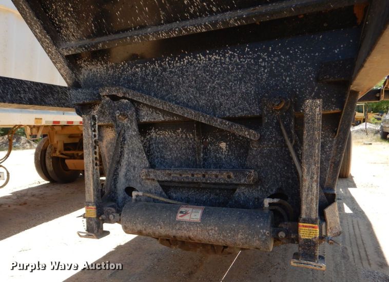 image for item DK7000 2019 Puma  bottom dump trailer