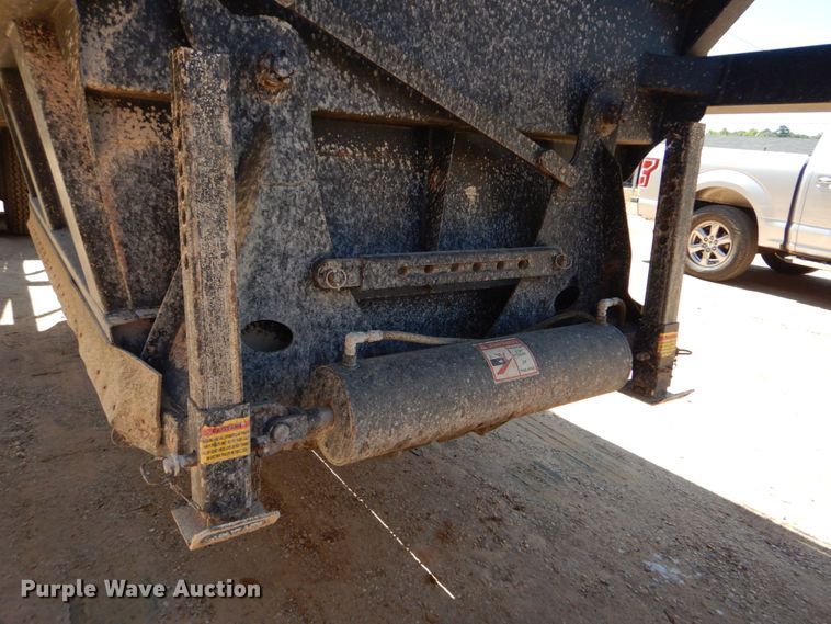 image for item DK7000 2019 Puma  bottom dump trailer