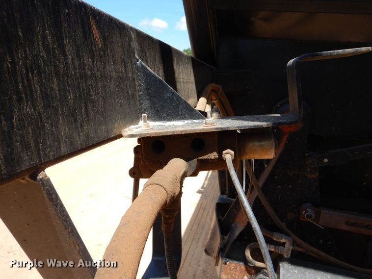 image for item DK7000 2019 Puma  bottom dump trailer