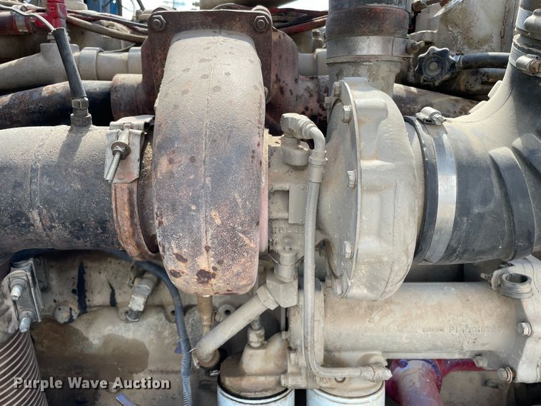 image for item DN5165 1986 Peterbilt 359  semi truck