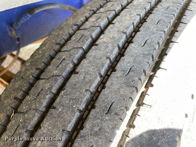 image for item DN5165 1986 Peterbilt 359  semi truck