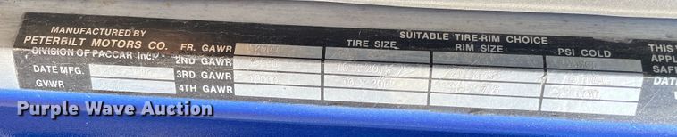 image for item DN5165 1986 Peterbilt 359  semi truck