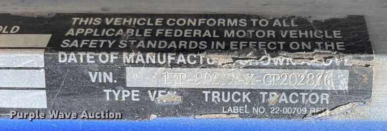 image for item DN5165 1986 Peterbilt 359  semi truck