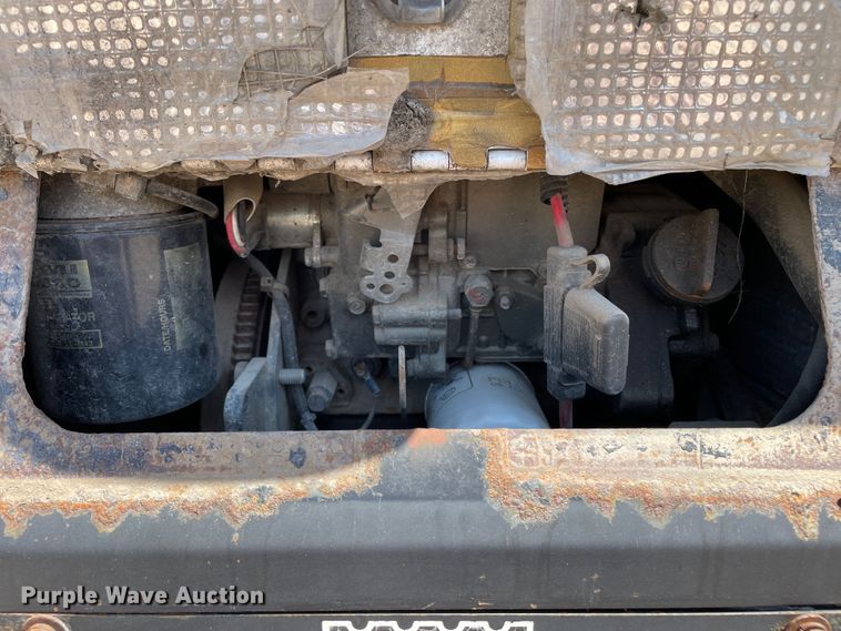 image for item DN5177 2005 Freightliner FLD Classic XL  semi truck