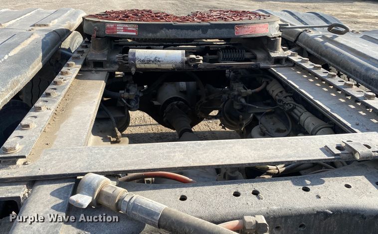 image for item DN7999 2006 Kenworth T800  semi truck