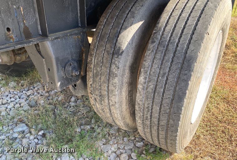 image for item DN8009 2009 Great Dane SPL-0024-00048  flatbed trailer