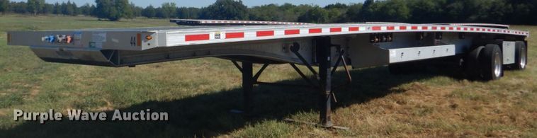 image for item DO1593 2019 Fontaine HCR5212WSA  flatbed trailer