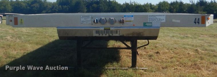 image for item DO1593 2019 Fontaine HCR5212WSA  flatbed trailer