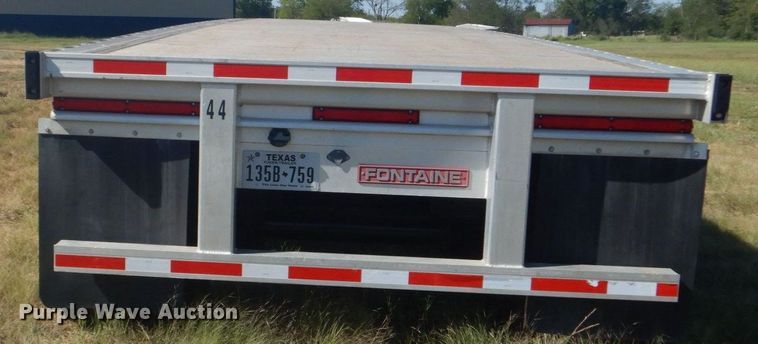 image for item DO1593 2019 Fontaine HCR5212WSA  flatbed trailer