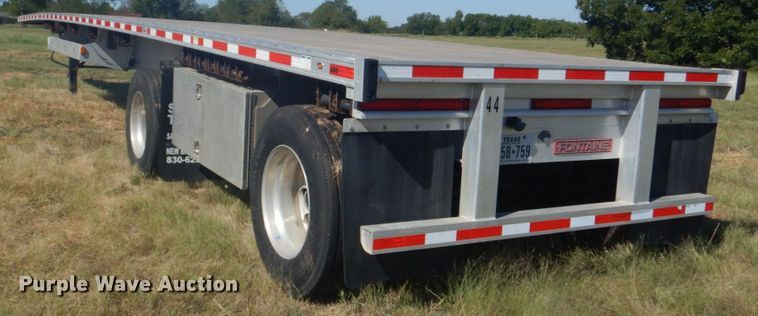 image for item DO1593 2019 Fontaine HCR5212WSA  flatbed trailer