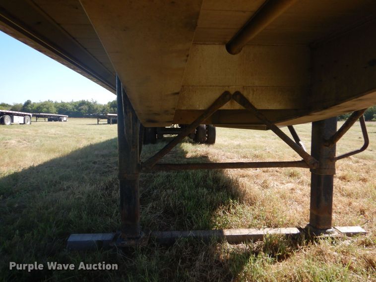 image for item DO1593 2019 Fontaine HCR5212WSA  flatbed trailer