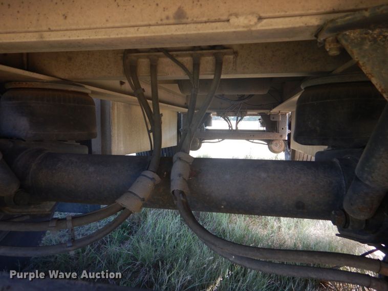 image for item DO1593 2019 Fontaine HCR5212WSA  flatbed trailer