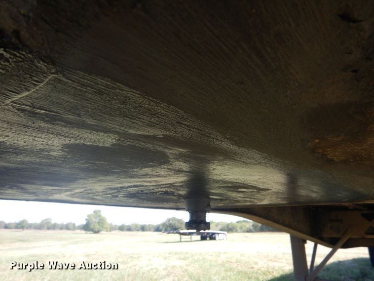 image for item DO1594 2018 Fontaine HAICF12WSA  flatbed trailer