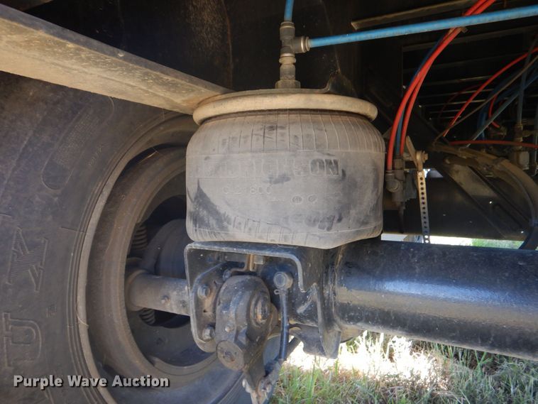 image for item DO1594 2018 Fontaine HAICF12WSA  flatbed trailer