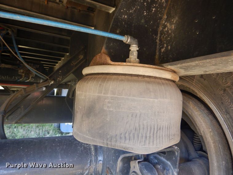 image for item DO1594 2018 Fontaine HAICF12WSA  flatbed trailer