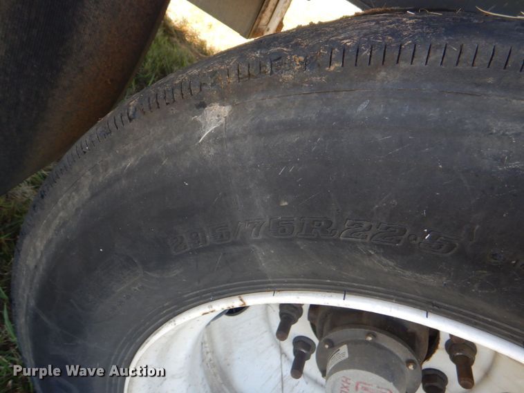 image for item DO1594 2018 Fontaine HAICF12WSA  flatbed trailer