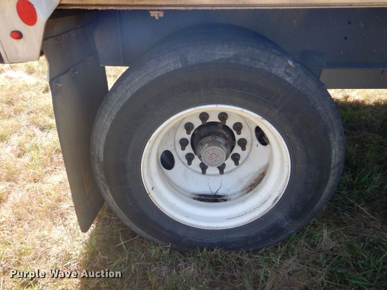 image for item DO1594 2018 Fontaine HAICF12WSA  flatbed trailer