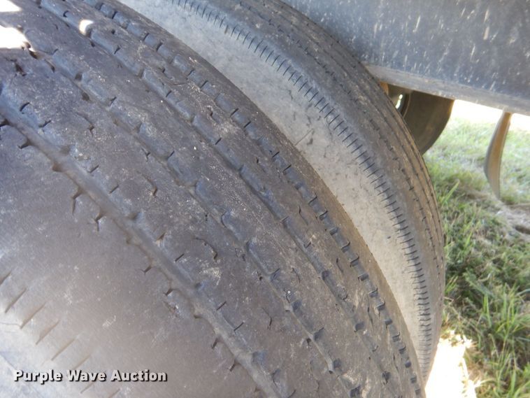 image for item DO1594 2018 Fontaine HAICF12WSA  flatbed trailer