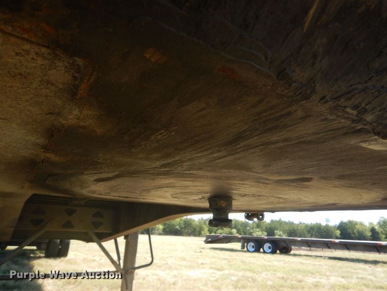 image for item DO1595 2018 Fontaine HAICF12WSA  flatbed trailer