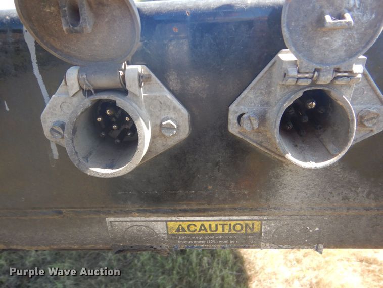 image for item DO1595 2018 Fontaine HAICF12WSA  flatbed trailer