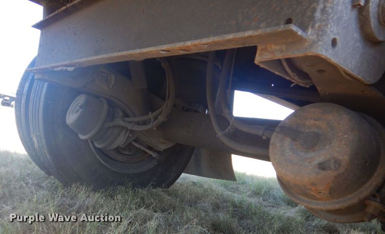 image for item DO1595 2018 Fontaine HAICF12WSA  flatbed trailer