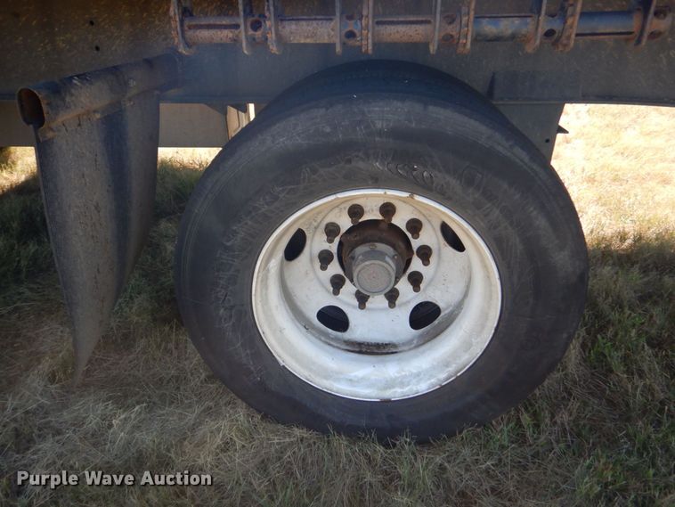 image for item DO1595 2018 Fontaine HAICF12WSA  flatbed trailer