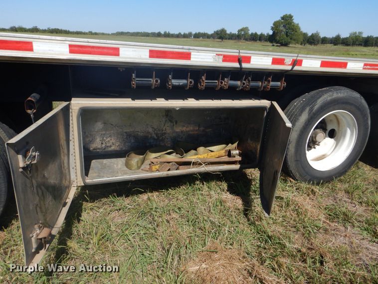 image for item DO1597 2019 Fontaine HAICF12WSA  flatbed trailer