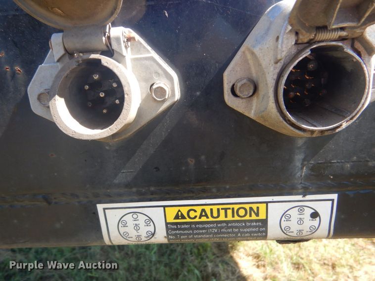 image for item DO1597 2019 Fontaine HAICF12WSA  flatbed trailer