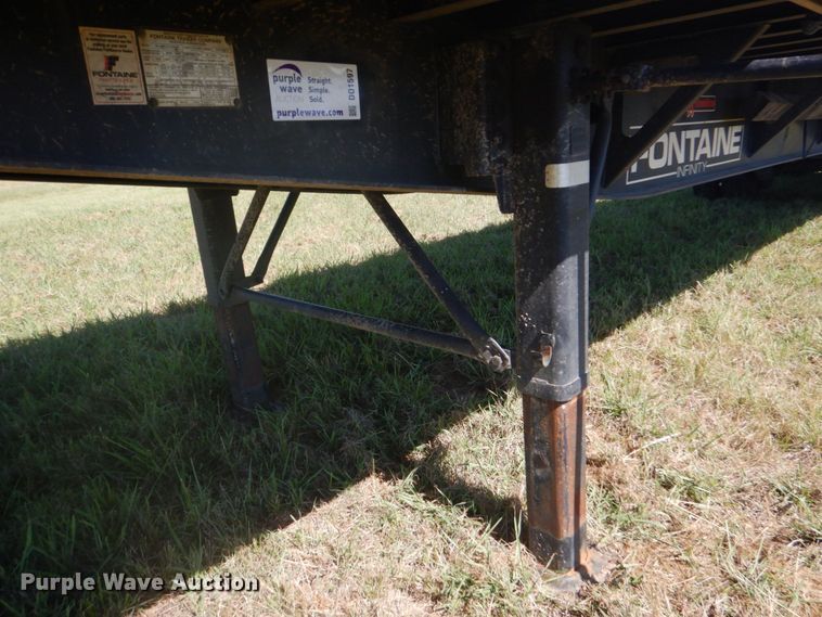 image for item DO1597 2019 Fontaine HAICF12WSA  flatbed trailer