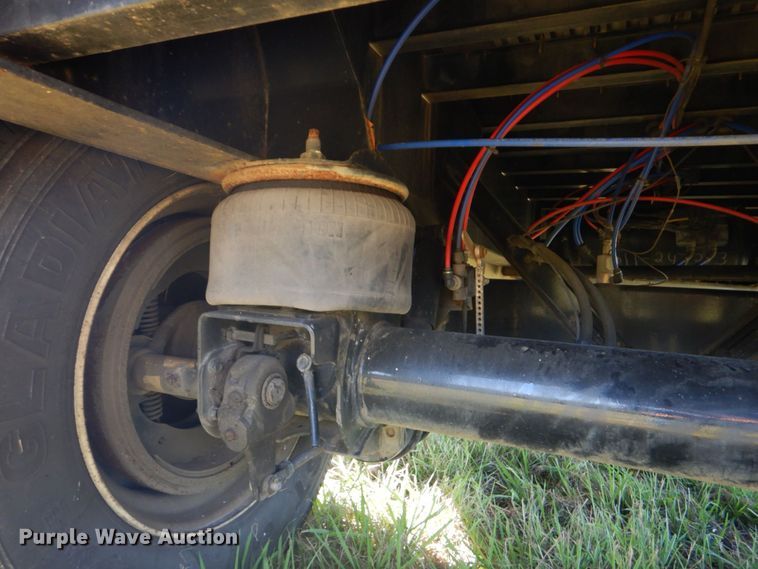 image for item DO1597 2019 Fontaine HAICF12WSA  flatbed trailer