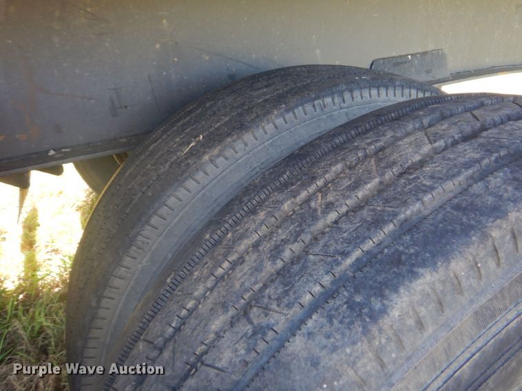 image for item DO1597 2019 Fontaine HAICF12WSA  flatbed trailer