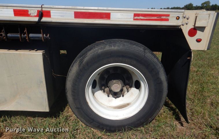 image for item DO1597 2019 Fontaine HAICF12WSA  flatbed trailer